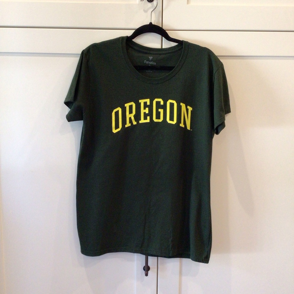 Oregon Ducks Fanatics Tee NWT Size XL